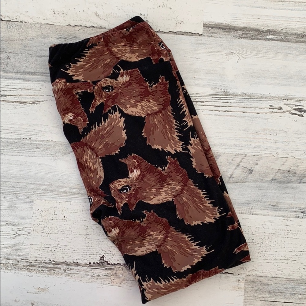 Lularoe Tall and Curvy Squirrel leggings